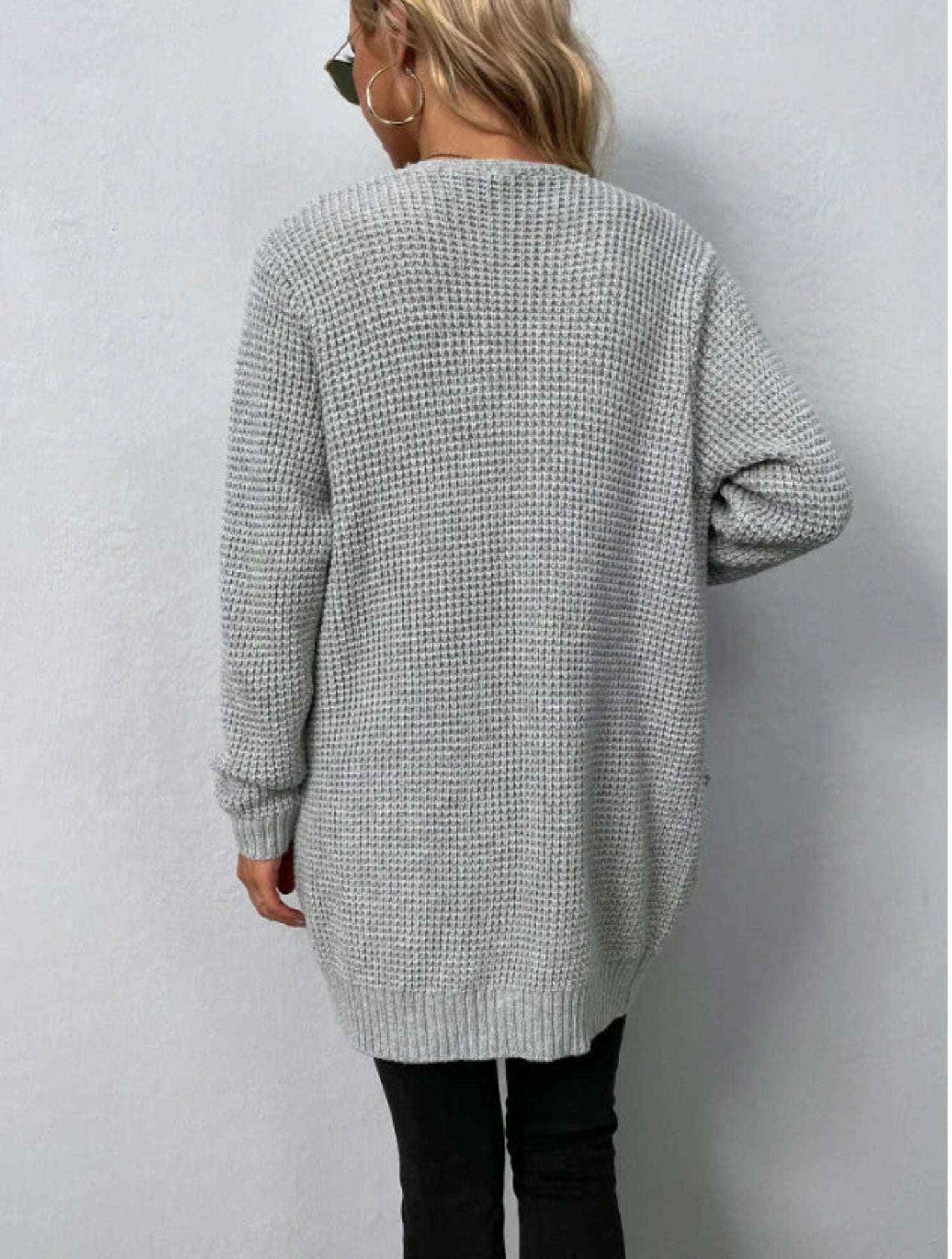 Cardigan grigio da donna a maniche lunghe